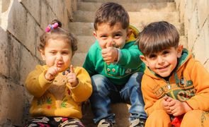 Crianças se divertindo