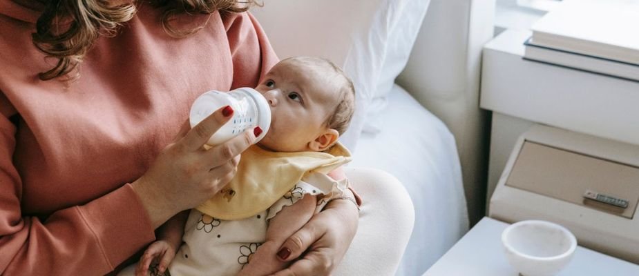 Como Preparar a Mamadeira do Bebê da Forma Certa: Passo a Passo Completo!