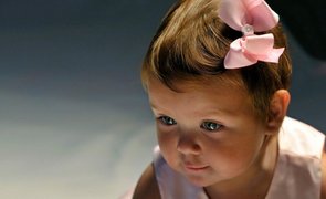 Qual é o significado de sonhar com bebê feminino?