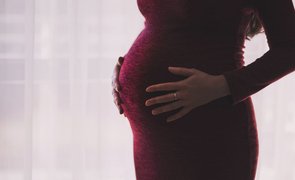 com quantas semanas o bebe encaixa
