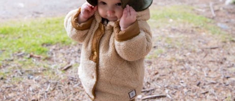 Jaquetas femininas infantis: estilo e proteção para os dias frios